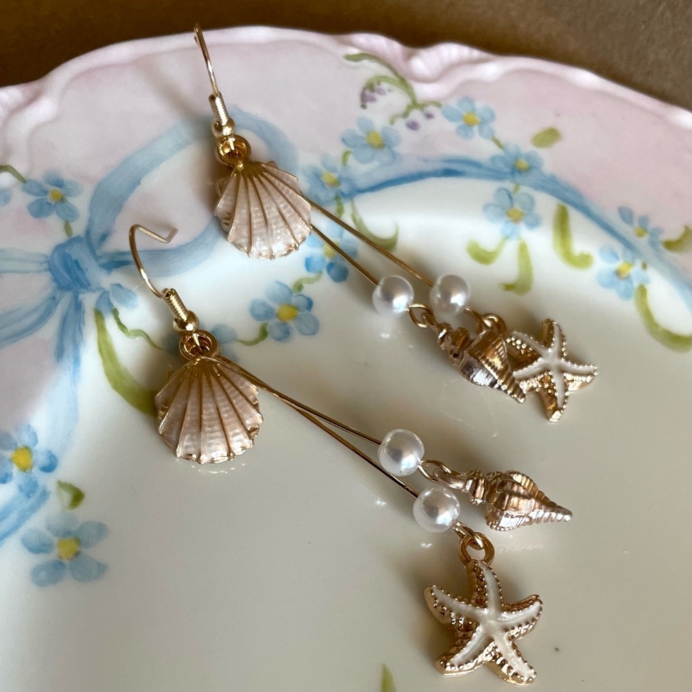 ✨Anthropologie Cambria Earrings - Picture 5 of 8